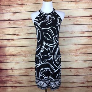 ❤️White House Black Market Sleeveless Shift Dress